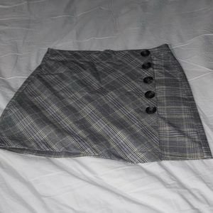 Grey and yellow plad mini skirt